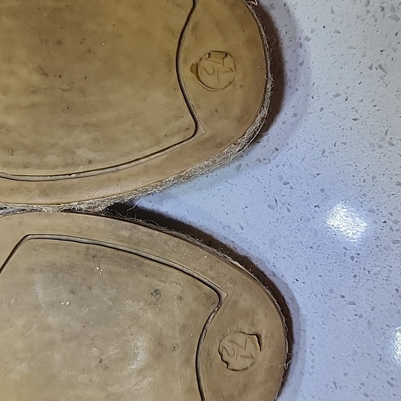 Colin Stuart Sandals - Picture 9 of 10